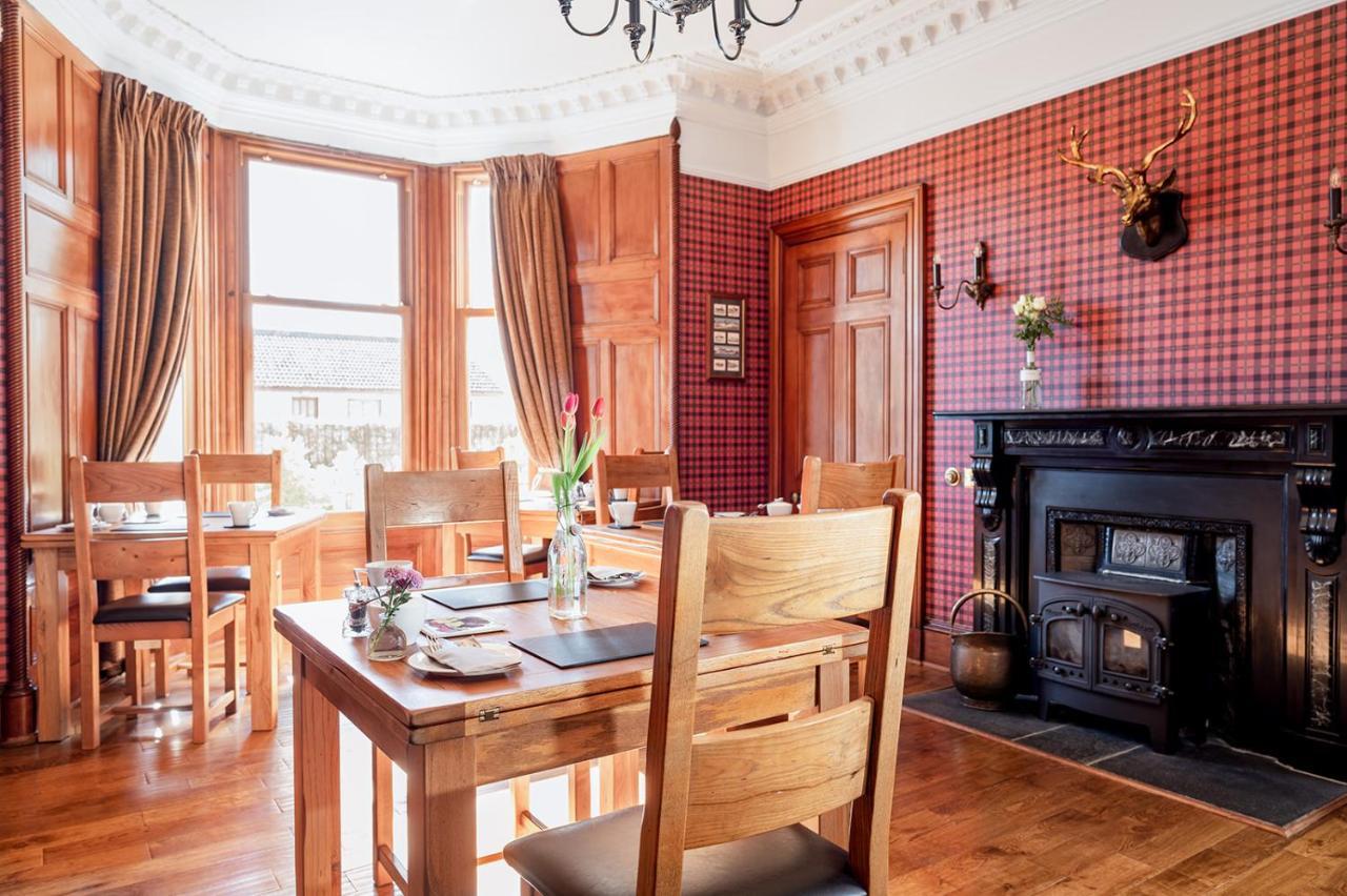 Strathallan Bed And Breakfast Grantown-on-Spey Exteriör bild
