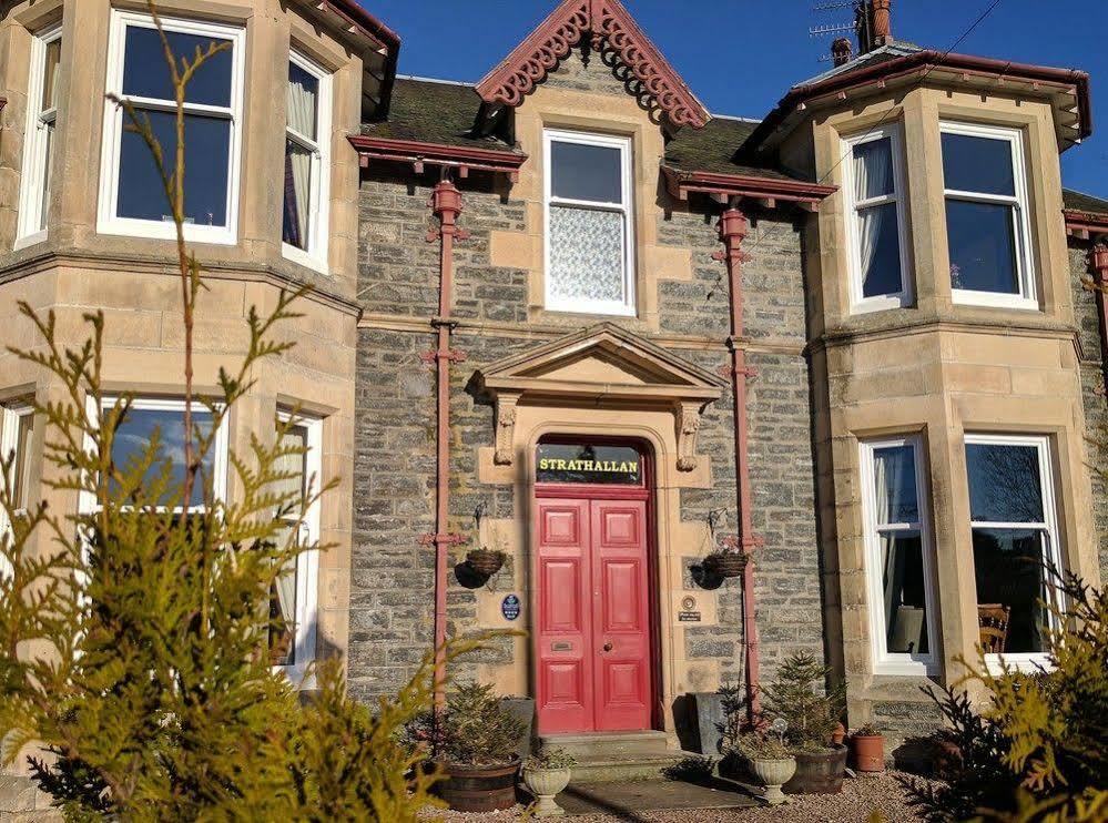 Strathallan Bed And Breakfast Grantown-on-Spey Exteriör bild